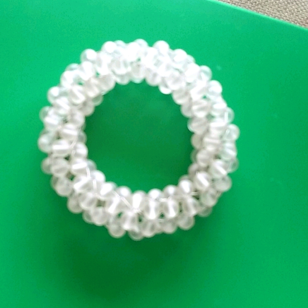 Sent Murano clear glass beaded wire bracelet